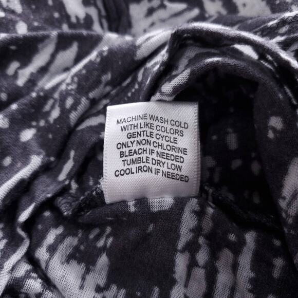 Maurices Henley Top Womens L Gray Sheer Long Sleeve Rhinestone Stylish Layering - Picture 7 of 8